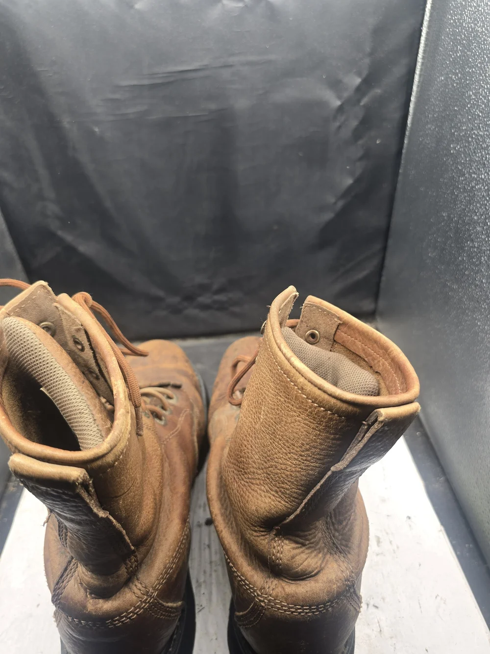 Wolverine Tan Brown Lace-Up Work Boots
